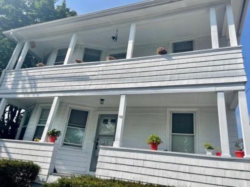 182 Cornwall St, Providence, RI 02908-1770