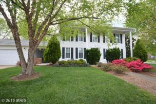 9237 Almond St, Manassas, VA 20110-4269
