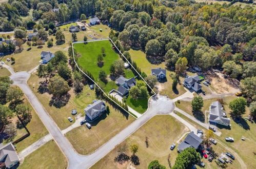 2355 Hickory Pointe Rd, Monroe, GA 30656-7854