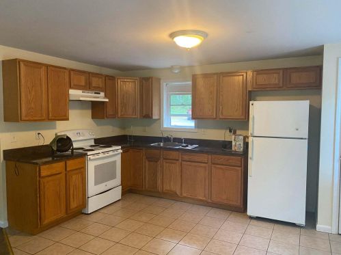 79 Lewis Rd, Naples, ME 04055-3923