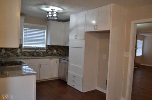 1790 Riverchase Cir, Conyers GA  30013-6501 exterior