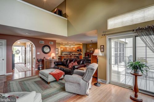 14 Red Leaf Ln, Lancaster PA  17602-7000 exterior