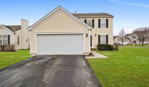 2083 Sweetwater Dr, Bull Valley, IL 60098-2262