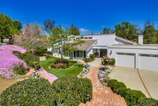 16117 Ladera Piedra Way, Poway, CA 92064-1833
