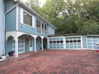 3571 Valley Rd, Snowville, VA 24301-4556