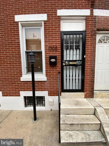 1705 Dorrance St, Philadelphia, PA 19145-2108