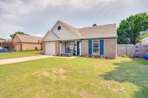 4620 Greenfern Ln, Fort Worth, TX 76137-1546