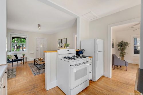 1858 Gilpin St, Denver CO  80209-4522 exterior