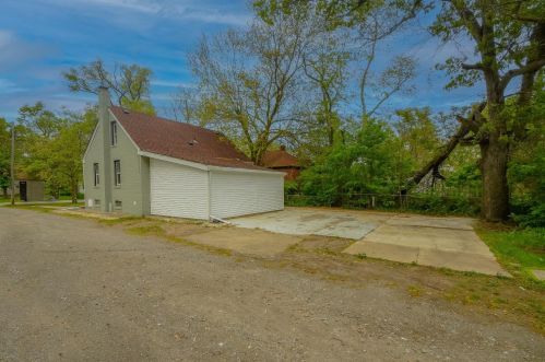 5111 7 Ave, Gary IN 46403-2808 exterior