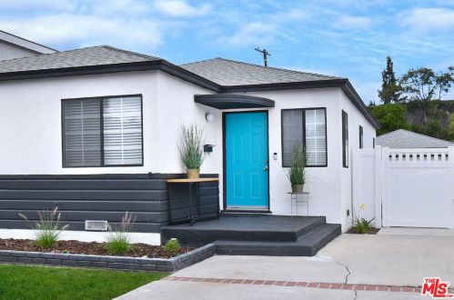 15220 Morrison St, Van Nuys CA  91403-1503 exterior