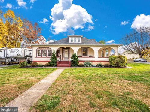 102 Emmitsburg Rd, Graceham, MD 21788-1635