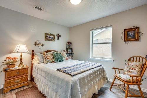 509 Saddle Rdg Ln, Fort Worth TX  76179 exterior