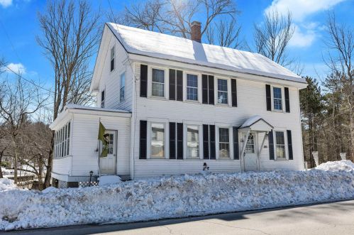 186 Concord Stage Rd, Weare, NH 03281-4611