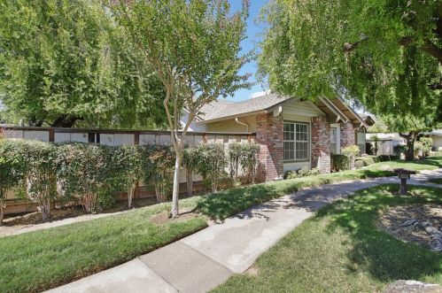 2137 Lady Clare Walk, Manteca, CA 95336-9469