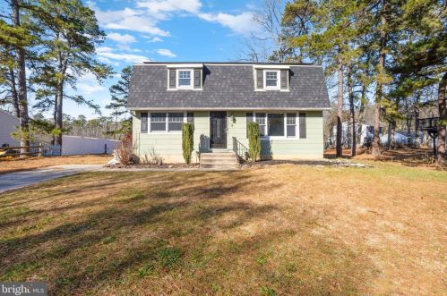 75 Sepulga Dr, Browns Mills, NJ 08015-6612