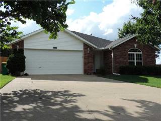 730 Michael Ct, Centerton, AR 72719-8922