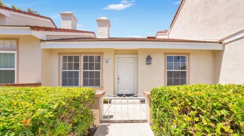 49 Dartmouth, Irvine, CA 92612-6600