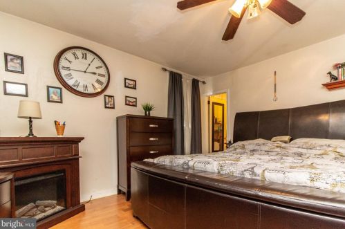 239 Fariston Dr, Philadelphia PA 19120-1007 exterior