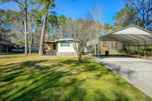10817 River Oaks Dr, Conroe, TX 77385-4009