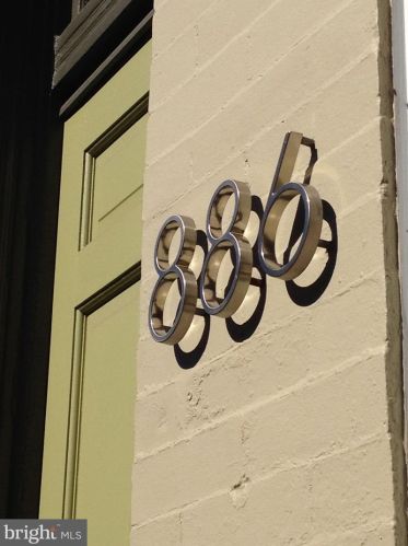 886 Judson St, Philadelphia, PA 19130-1937