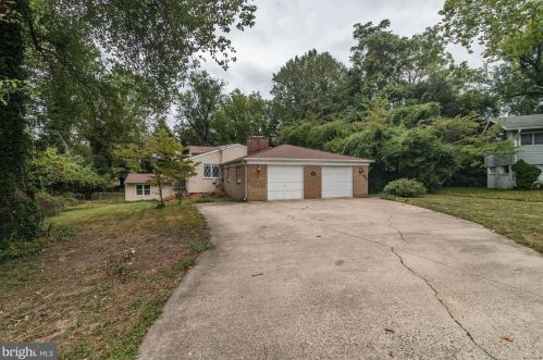 6700 Weaver Ave, Mc Lean, VA 22101-4412