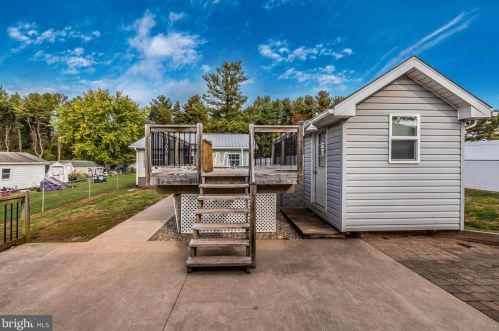 8142 Rocky Rdg Rd, Graceham MD exterior