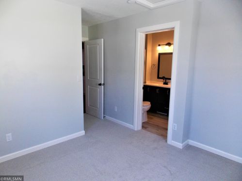 61 Cook Ave, Saint Paul MN  55130-3837 exterior