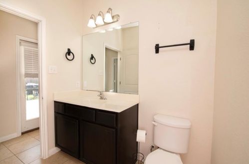 19617 James Mnr St, Webberville TX 78653 exterior