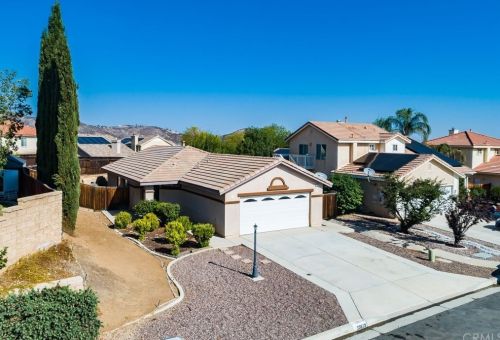 33813 Harvest Way, Wildomar, CA 92595-7674
