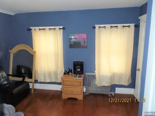 45 Bloomingdale Ave, Outwater NJ  07026-3420 exterior