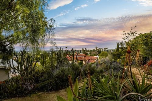 1451 Foothill Blvd, Santa Ana CA 92705-2511 exterior