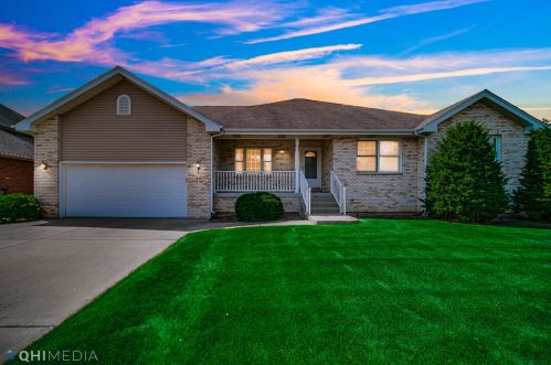 415 Wisconsin Rd, Mokena, IL 60451-3918