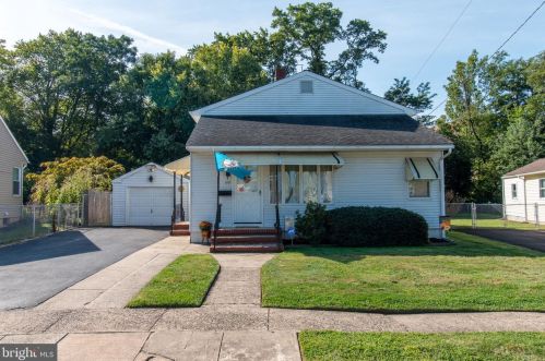 188 Franklyn Rd, Trenton, NJ 08628-3209