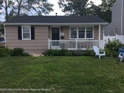 2504 Willow St, Point Pleasant Beach, NJ 08742-3674