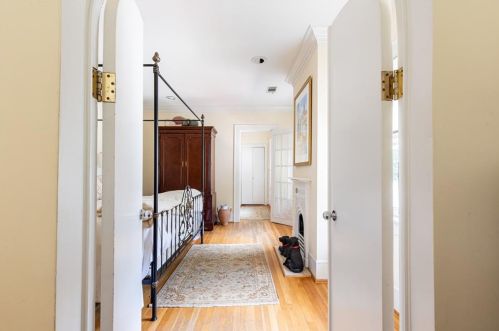 116 Huntington Rd, Atlanta GA  30309-1504 exterior
