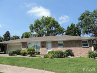 603 Maywood Ave, Pekin, IL 61554-3028