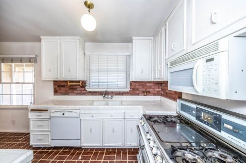 1704 Edna Dr, Santa Ana CA 92706-2424 exterior