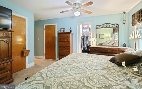 121 Blooming Grv Rd, Hanover PA 17331-8534 exterior