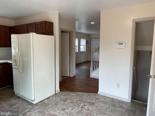 69 Chesapeake St, Lancaster PA  17602-4659 exterior