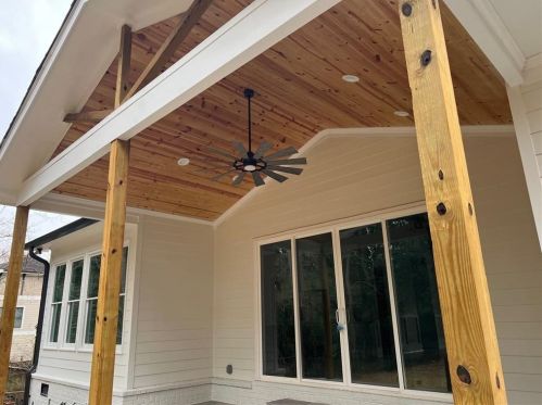 1673 Beacon Hill Blvd, Atlanta GA  30329-2517 exterior