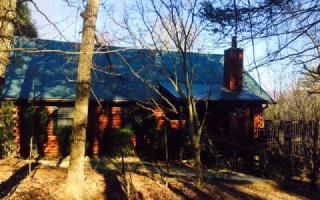 420 Seneca Dr, Ellijay, GA 30540-1476