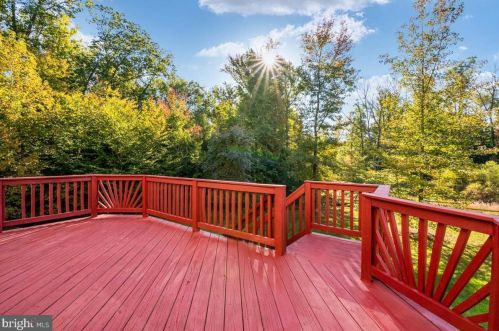 584 Windsong Dr, Aberdeen MD  21001-1835 exterior