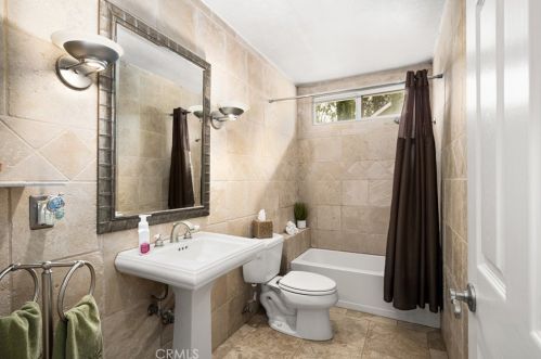 1555 Meads, Orange, CA 92869-1727