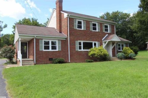 42 Church St, Verona, VA 24482-2556
