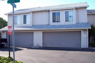 1031 Evans Ct, Hayward, CA 94544-3673