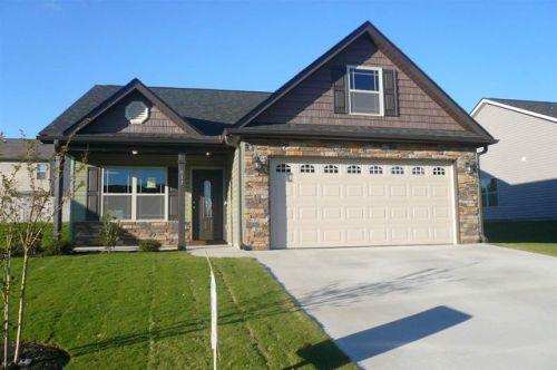 617 Slippery Moss Dr, Spartanburg, SC 29303-5408