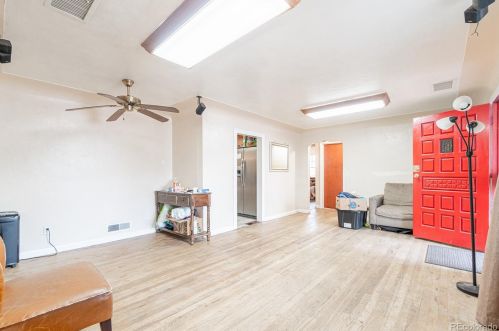 900 Eliot St, Denver, CO 80219-3535