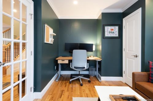 651 Dexter St, Denver CO  80220-5037 exterior