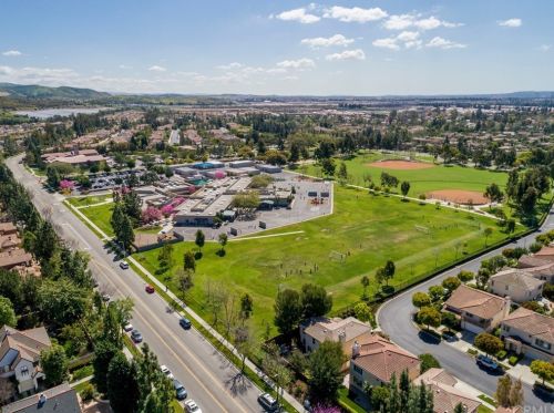 10 Brockton, Irvine CA  92620-7911 exterior