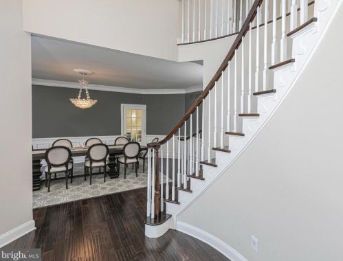 54 Ettl Cir, Princeton NJ  08540-2327 exterior